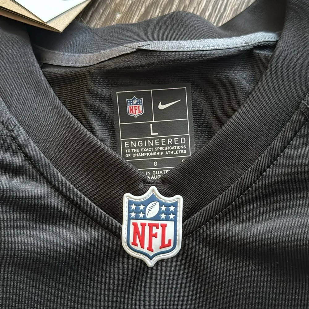 Nike Raiders Josh Jacobs Jersey - Picture 4 of 7
